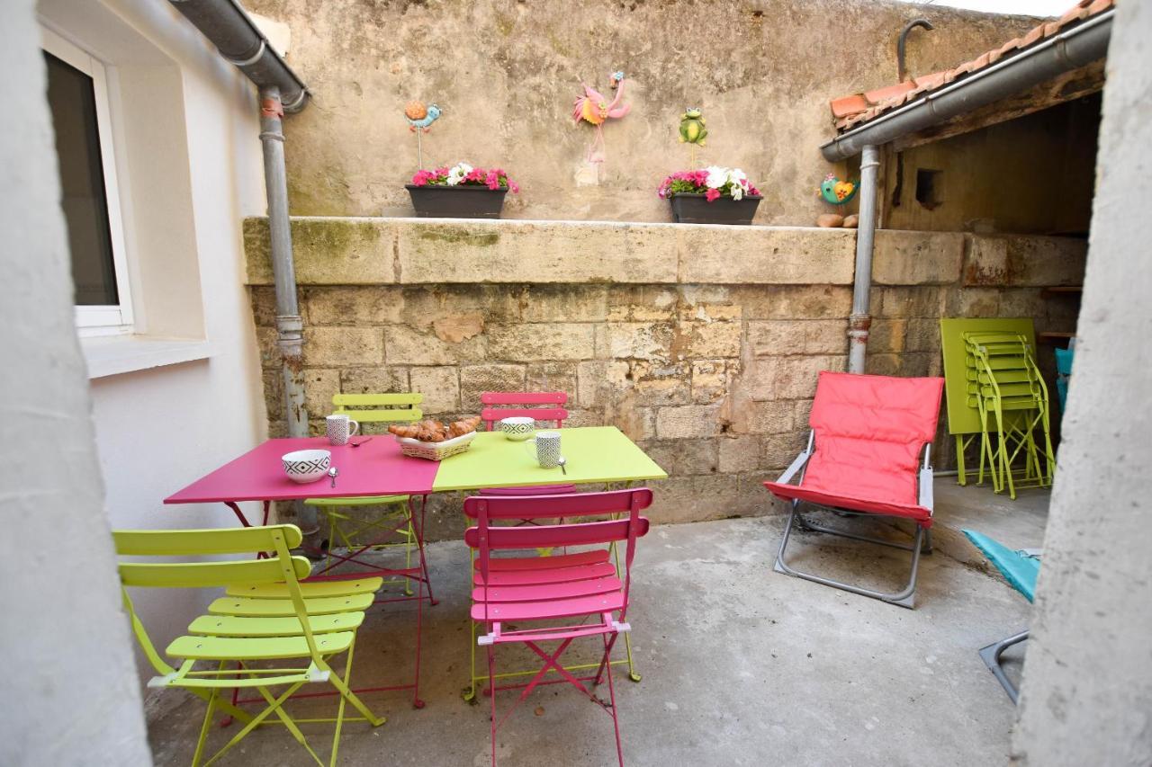 Vila Felibrige - Clim - Cour Arles Exteriér fotografie